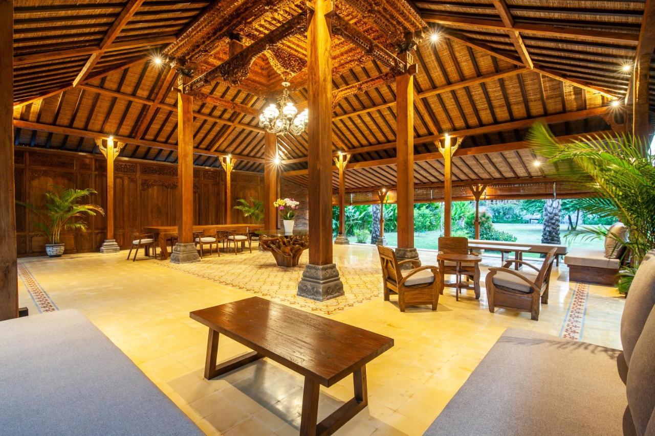 Griya Shanti Suites ซานูร์ ภายนอก รูปภาพ