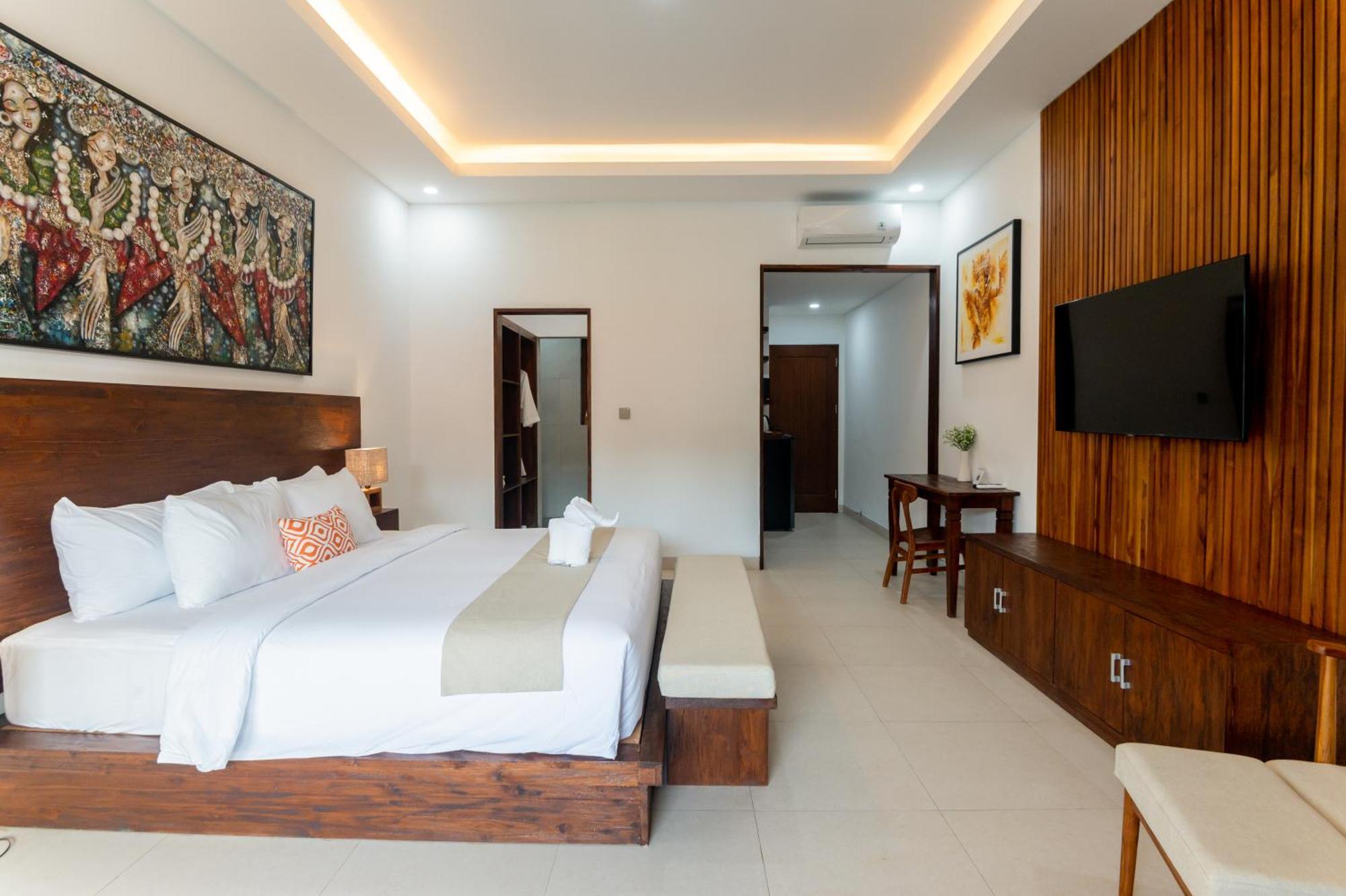 Griya Shanti Suites ซานูร์ ภายนอก รูปภาพ